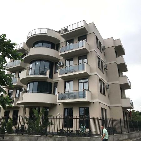 Hotel Fleur De Lis Gonio Dış mekan fotoğraf