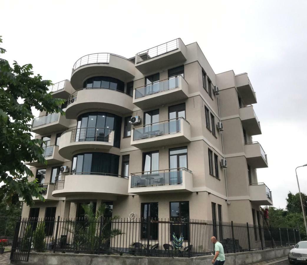 Hotel Fleur De Lis Gonio Dış mekan fotoğraf