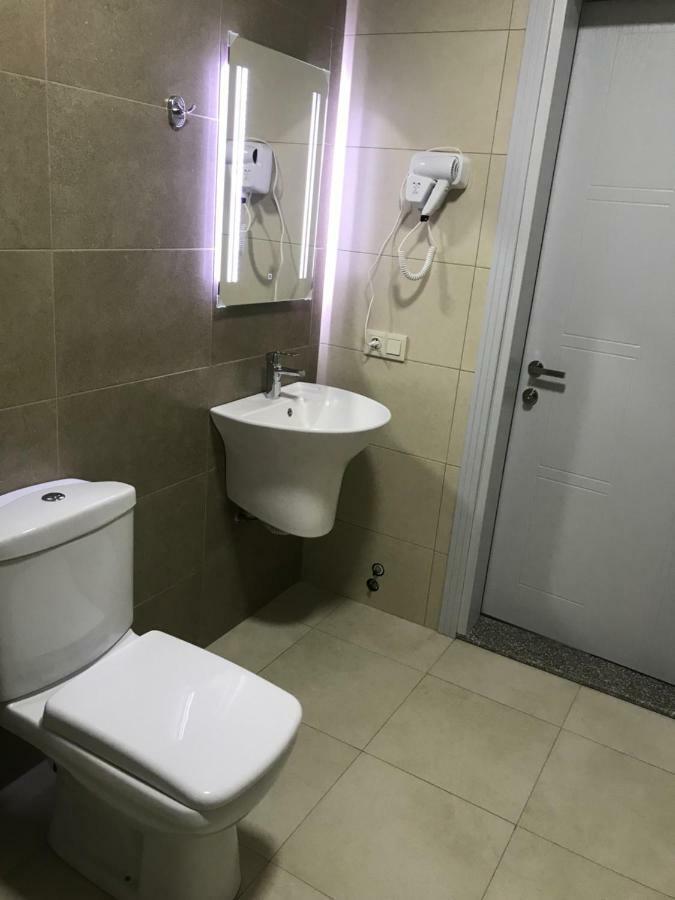 Hotel Fleur De Lis Gonio Dış mekan fotoğraf
